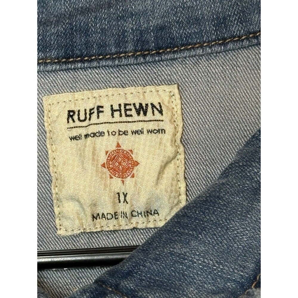 Ruff Hewn Women’s Blue Floral Embroidered Jean Jacket Button Front Pockets 1X - Picture 3 of 4